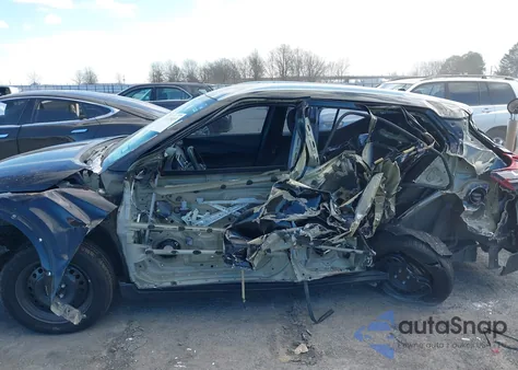 2019 Nissan Kicks S из США, поврежденный, VIN 3N1CP5CU6KL537453